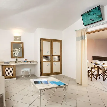 Marinedda Thalasso & Hotel 5*