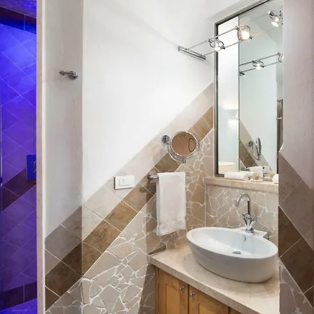 Hotel Marinedda Thalasso & 5*