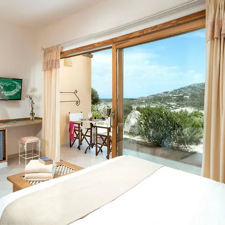 Marinedda Thalasso & Hotel