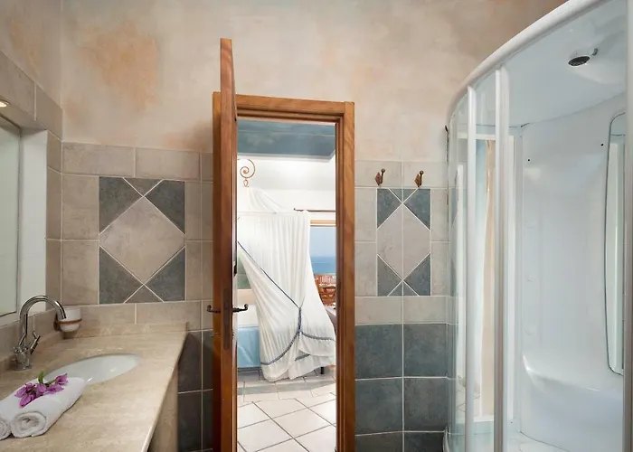 Marinedda Thalasso & Hotell 5*